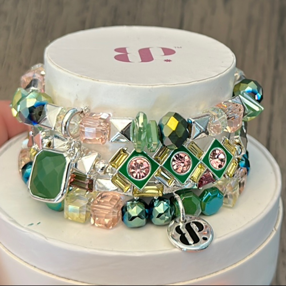 Bomb Party Green and Silver Beaded Bracelet Set